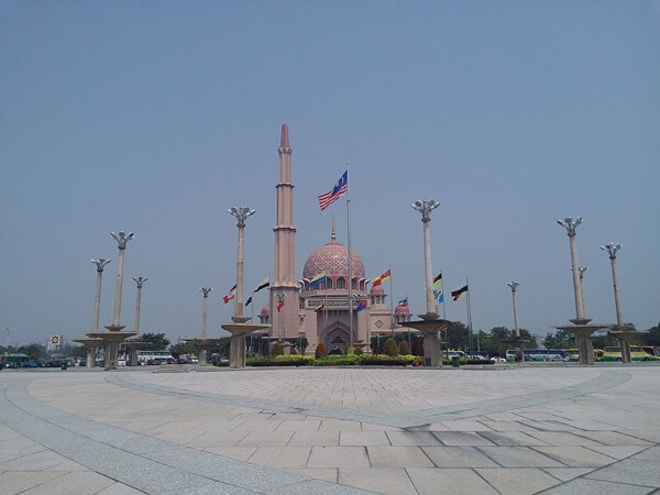 馬來西亞奇蹟：祝福意涵的 清真寺 